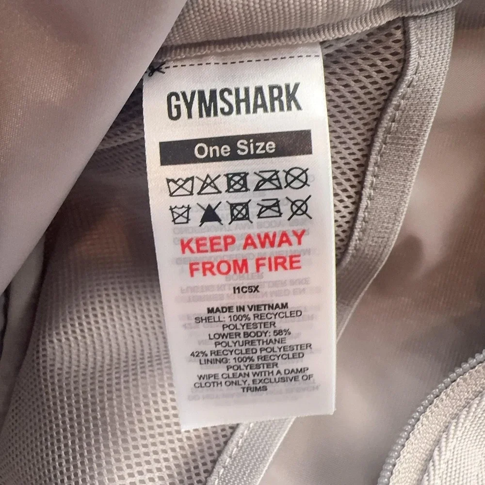 Gymshark Everyday Camera Bag Gray One Size Shoulder Crossbody Padded Strap